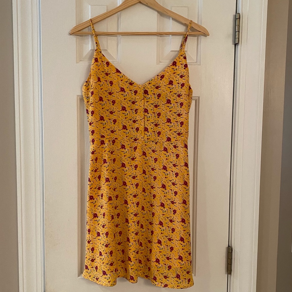 Forever 21 Floral Cami Dress-Size Medium